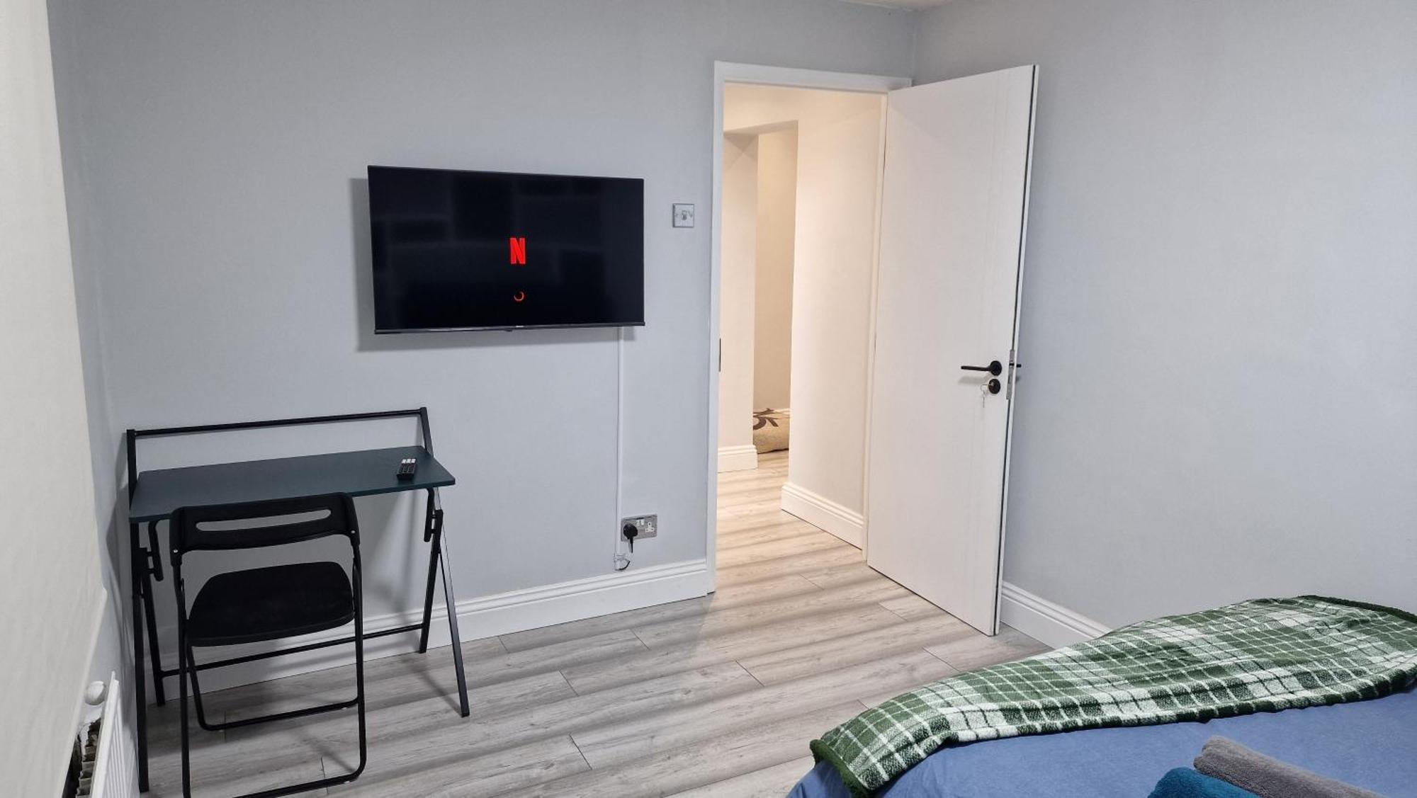 London Stratford 4 Bed Apartment Εξωτερικό φωτογραφία